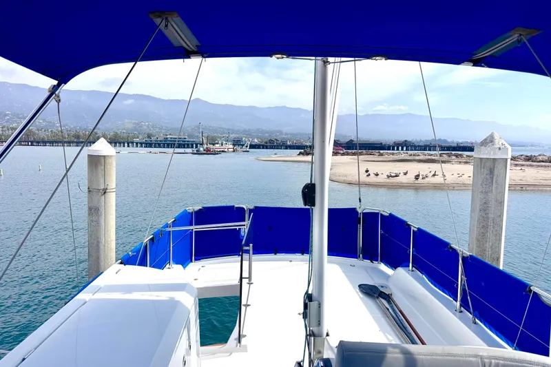 Slide: The Image of Aft Flybridge Deck - 26