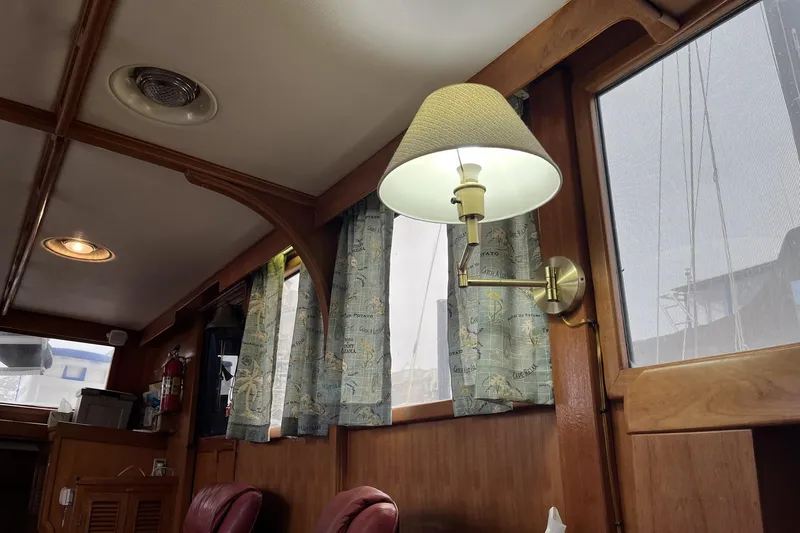 Slide: The Image of CHB 42 Aft Cabin Trawler - Salon - 5