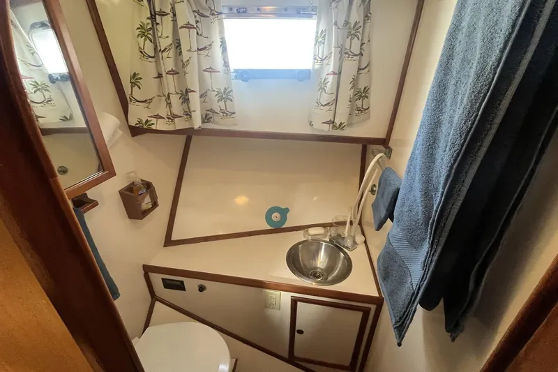 Slide: The Image of CHB 42 Aft Cabin Trawler - Head - 8