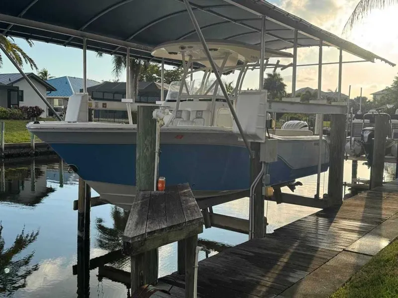 Slide: The Image of Sea Fox 248 Side Console 2024 - 2