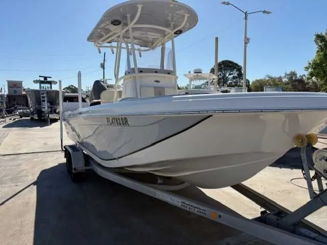 Slide: The Image of Carolina 238 Ulta Elite 2019 - 17