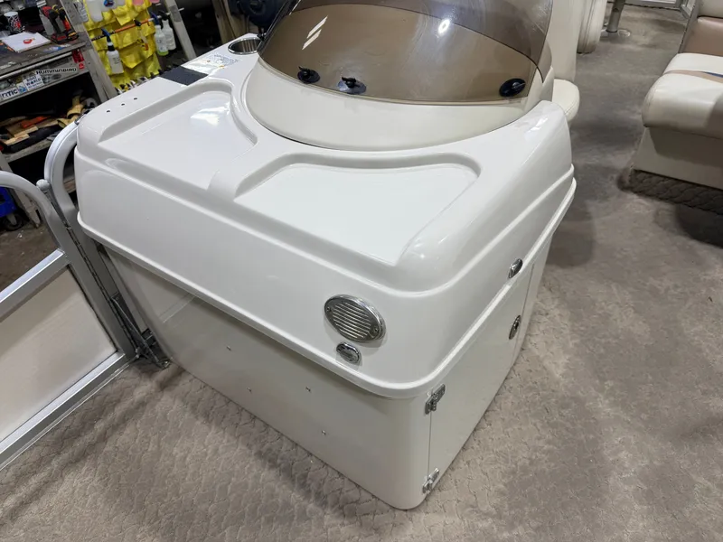 Slide: The Image of Misty Harbor 2085DF boat console, 2010 model, interior view. - 24