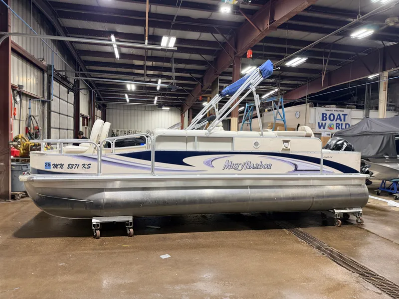 Slide: The Image of Misty Harbor 2085DF & 50HP Mercury4Stroke - $15,995 2010 - 54