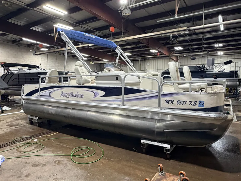 Slide: The Image of Misty Harbor 2085DF & 50HP Mercury4Stroke - $15,995 2010 - 66