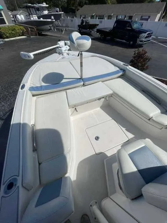 Slide: The Image of Ranger 2350 Bay Ranger 2019 - 7