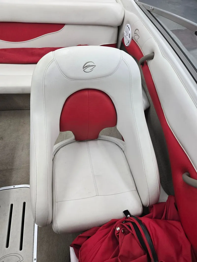 Slide: The Image of Crownline Boats 180 BR 2003 - 14