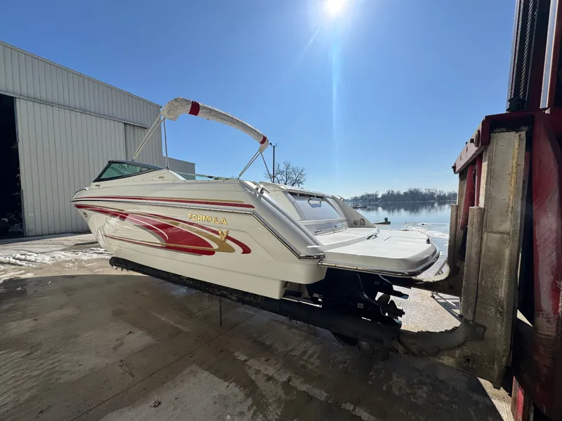 Slide: The Image of Formula 280 Sun Sport 2005 - 8