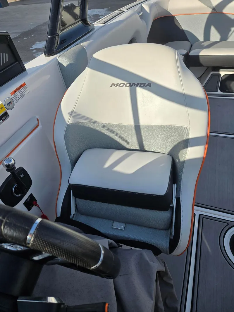 Slide: The Image of Moomba Mojo 2017 - 18