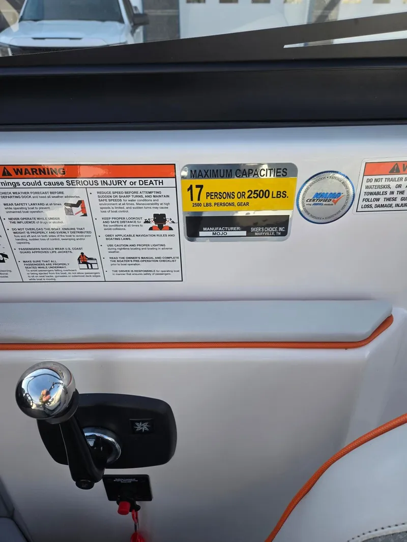 Slide: The Image of Moomba Mojo 2017 - 24