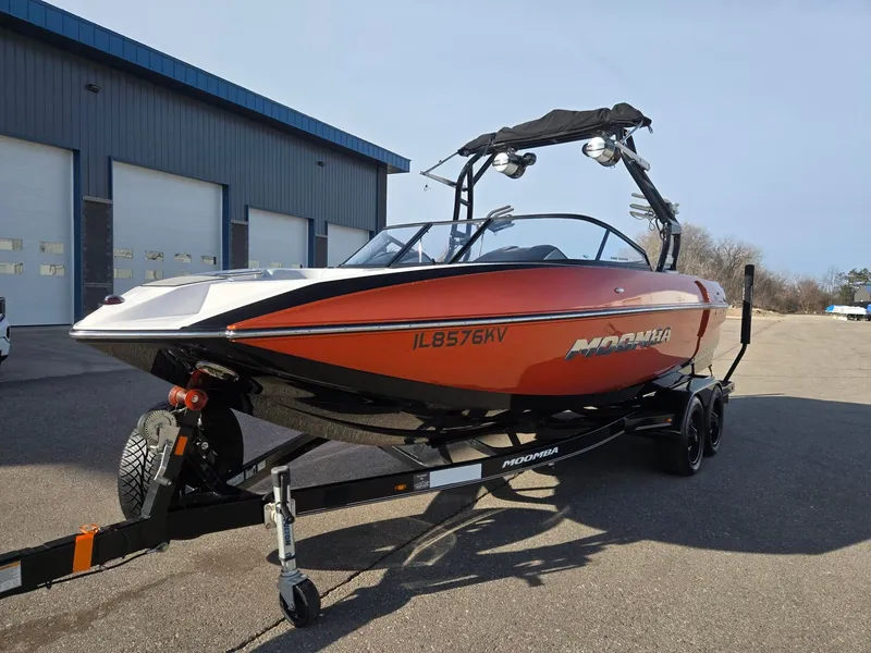 Slide: The Image of Moomba Mojo 2017 - 8