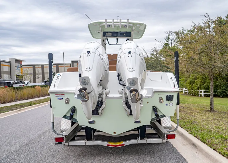 Slide: The Image of Sea Hunt Ultra 265 SE 2026 - 4