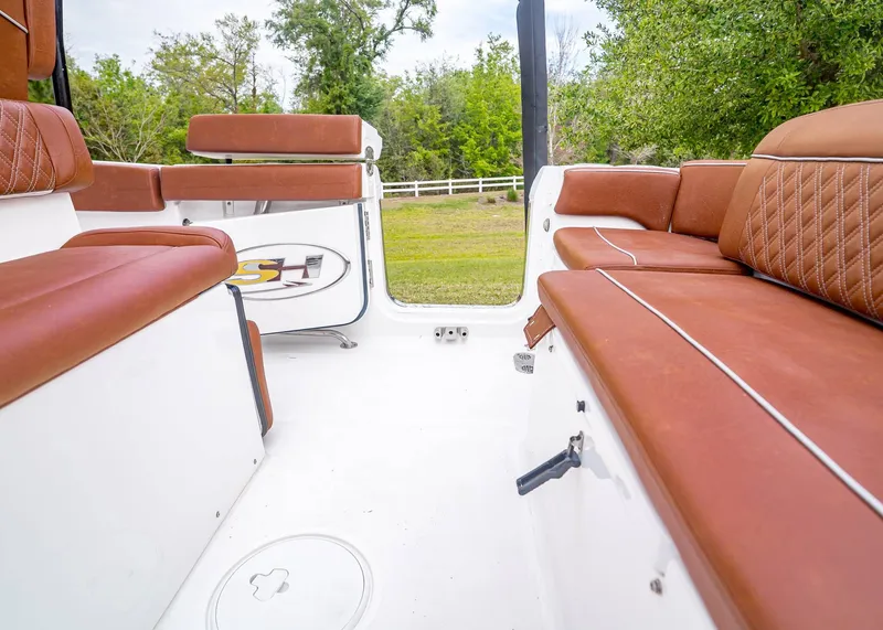 Slide: The Image of Sea Hunt Ultra 265 SE 2024 - 14