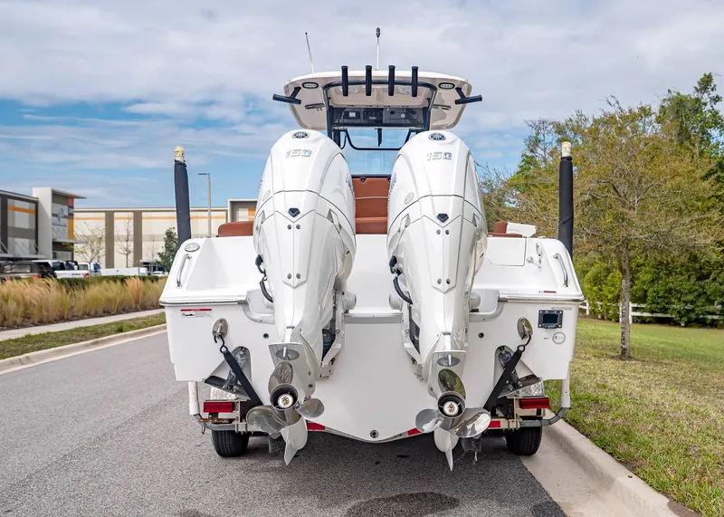 Slide: The Image of Sea Hunt Ultra 265 SE 2024 - 4