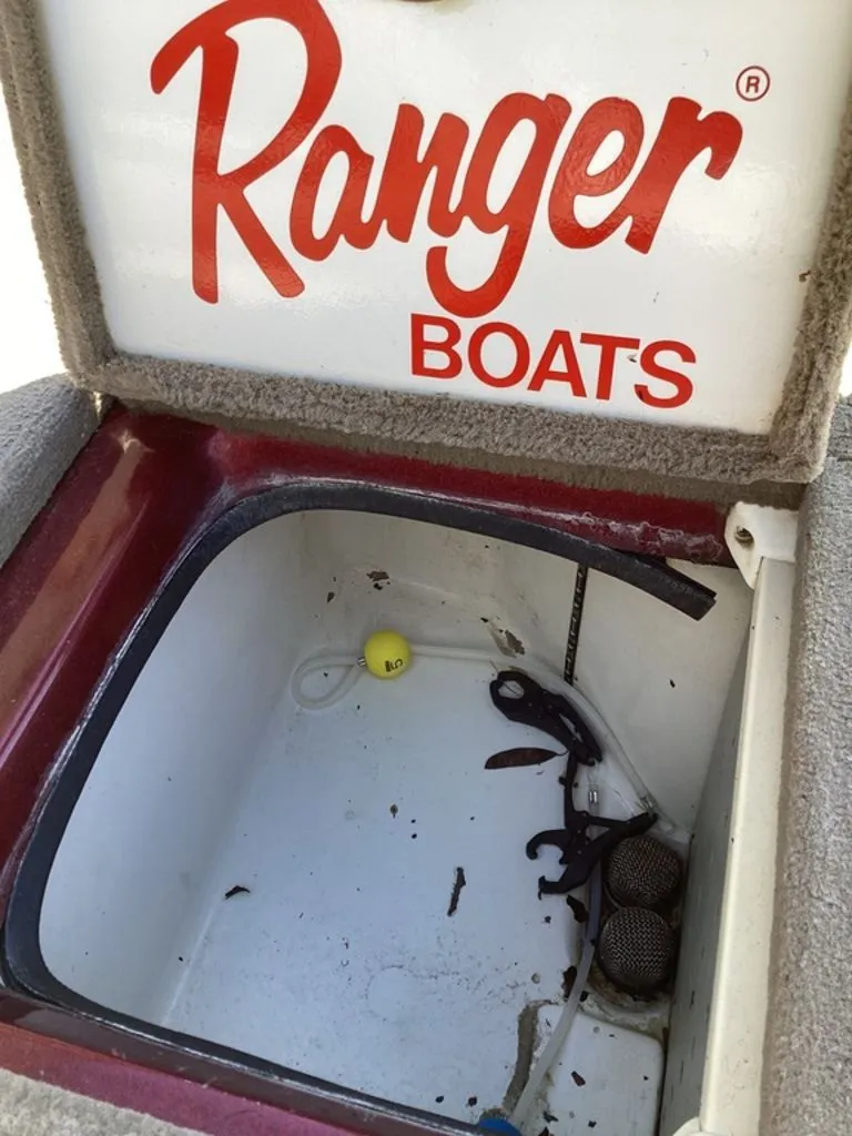 Slide: The Image of Ranger 519VX 2004 - 24