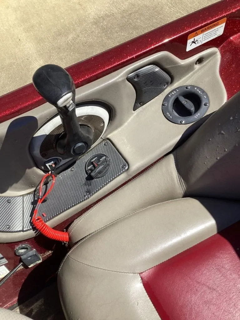 Slide: The Image of Ranger 519VX 2004 - 29