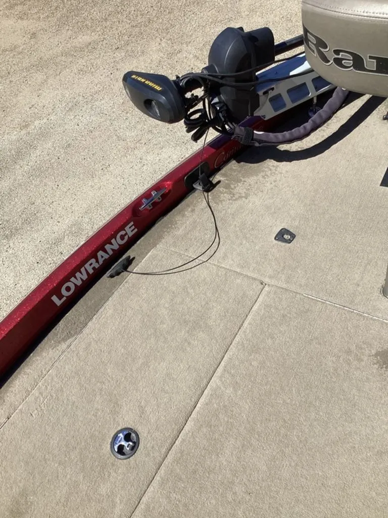 Slide: The Image of Ranger 519VX 2004 - 48