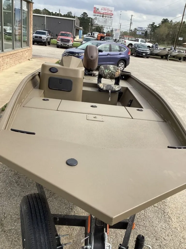 Slide: The Image of G3 Gator Tough 17 SC 2026 - 10