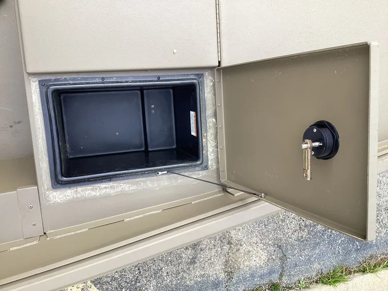 Slide: The Image of G3 Gator Tough 17 SC 2026 - 30