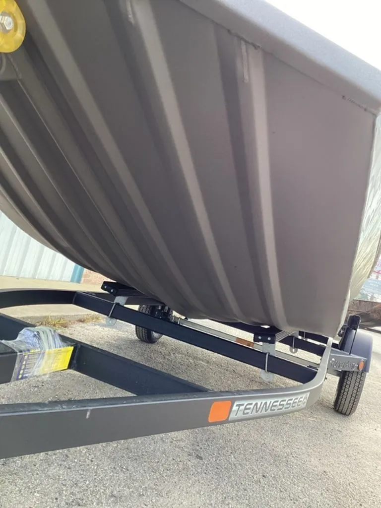 Slide: The Image of Reaper 656 boat on Tennessee trailer, 2026 model. - 6