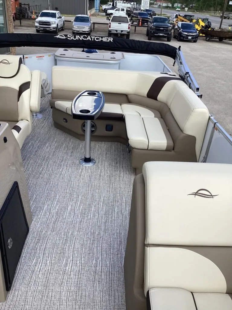 Slide: The Image of SunCatcher Select 22RF 2026 - 19