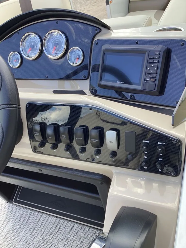 Slide: The Image of SunCatcher Select 22RF 2026 - 22