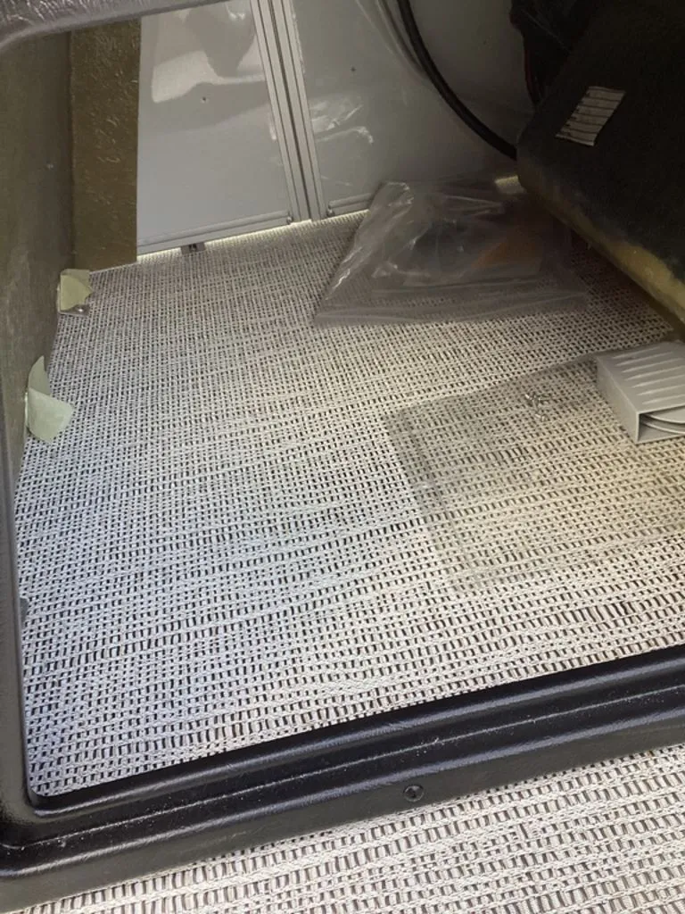 Slide: The Image of SunCatcher Select 22RF 2026 - 29