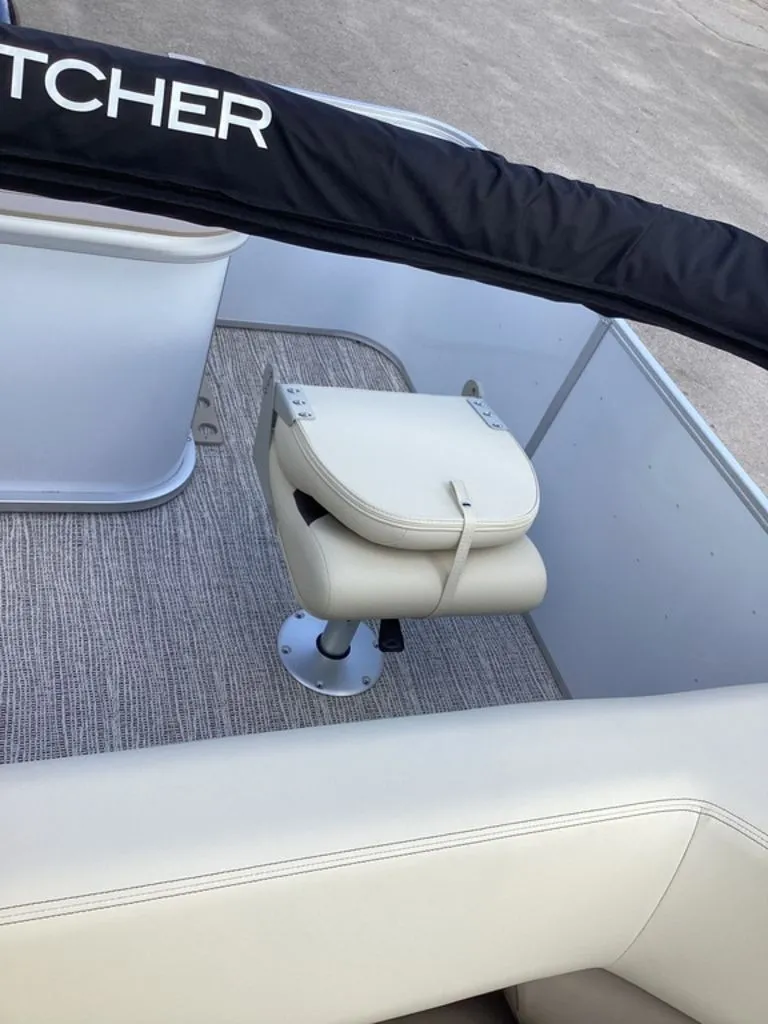 Slide: The Image of SunCatcher Select 22RF 2026 - 35