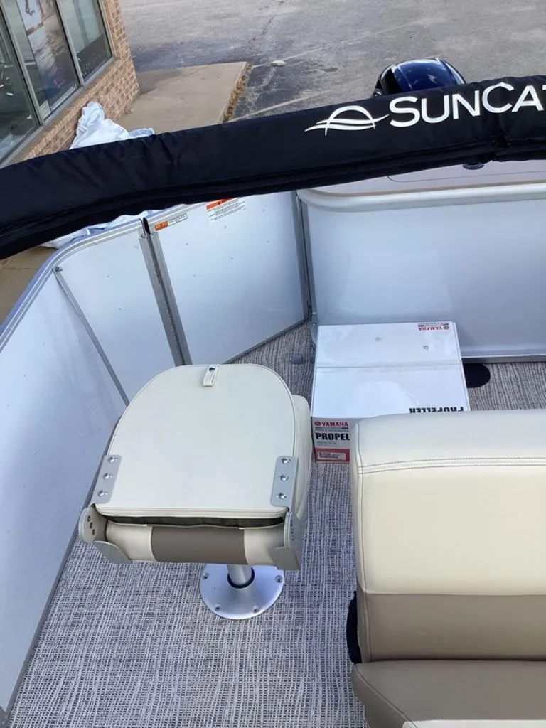 Slide: The Image of SunCatcher Select 22RF 2026 - 36