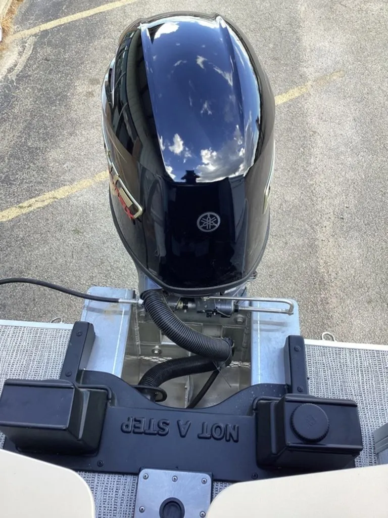 Slide: The Image of SunCatcher Select 22RF 2026 - 39