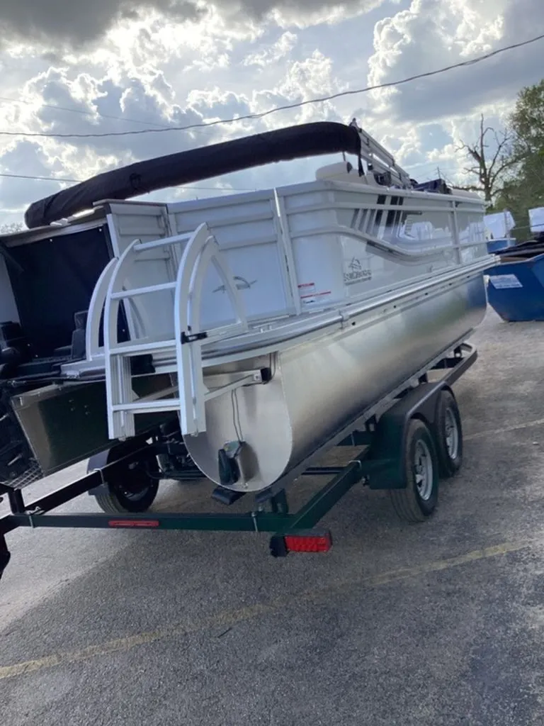 Slide: The Image of SunCatcher Select 22RF 2026 - 48