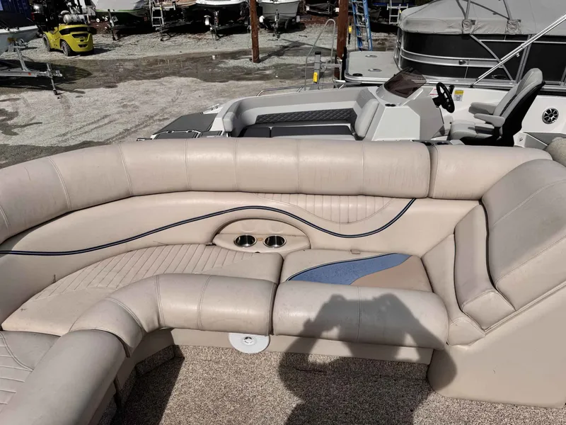 Slide: The Image of South Bay 925 C TT 2006 - 7