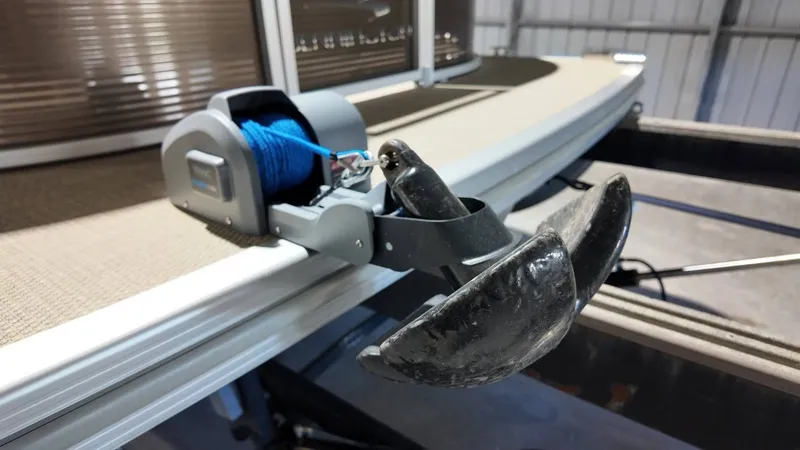 Slide: The Image of Anchor winch on a 2019 Bennington SXP SERIES 23SS boat. - 23