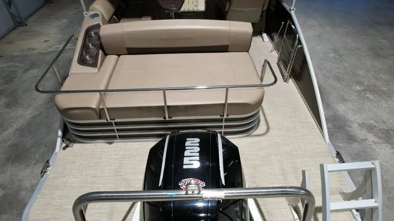 Slide: The Image of Bennington SXP SERIES 23SS 2019 - 56