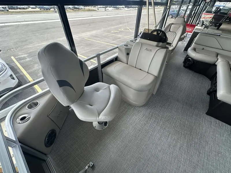 Slide: The Image of Avalon Venture Rear Fish 19 FT 2026 - 5