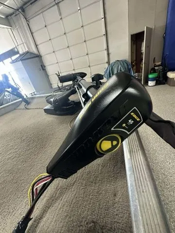 Slide: The Image of Tracker Pro Team 165 2001 - 5