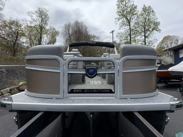 Slide: The Image of Premier 230 Sunsation RF - CL 2026 - 11