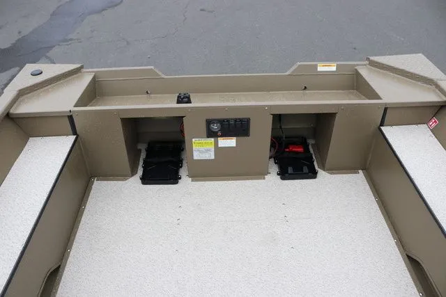 Slide: The Image of Smoker Craft Sportsman 1660 TL 2026 - 7