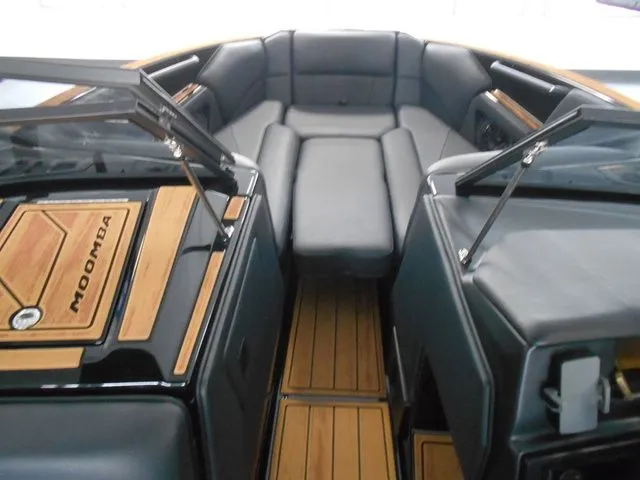 Slide: The Image of Moomba Craz 2025 - 12