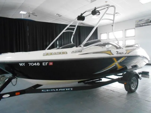 Slide: The Image of Sea-Doo X20 2002 - 6