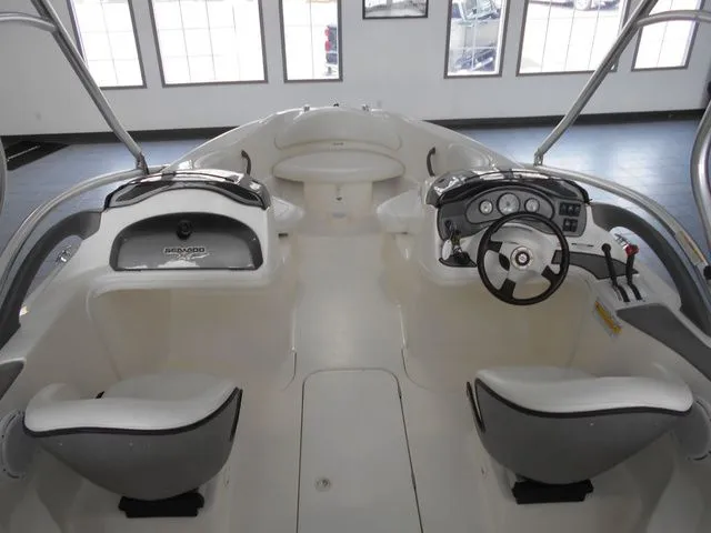 Slide: The Image of Sea-Doo X20 2002 - 9