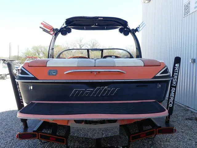 Slide: The Image of Malibu Wakesetter VLX 2008 - 4
