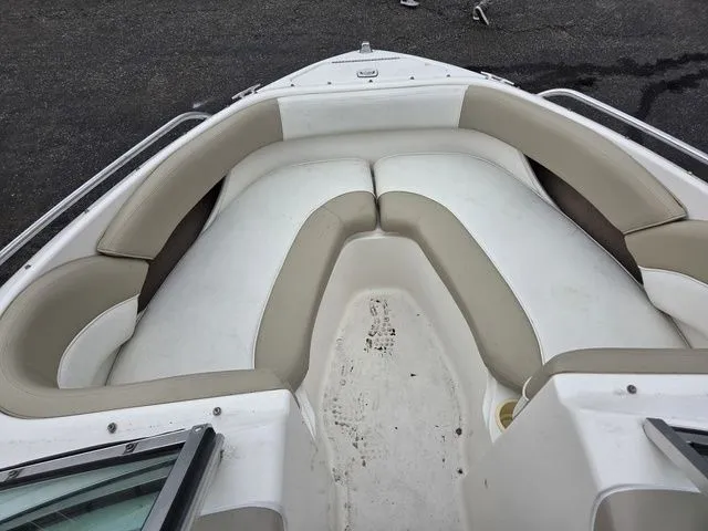 Slide: The Image of Sea Ray 190 1997 - 13