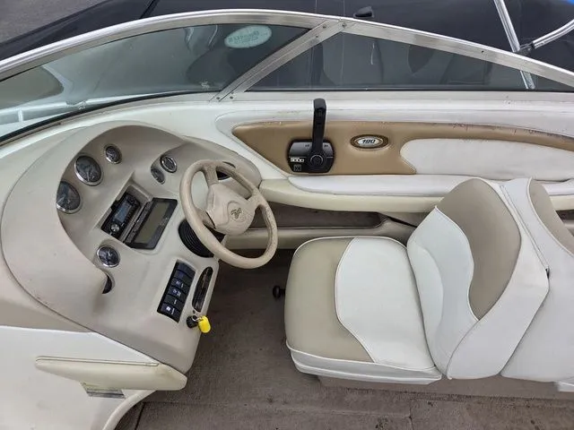 Slide: The Image of Sea Ray 190 1997 - 7