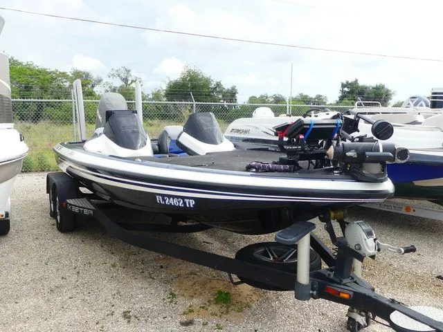 Slide: The Image of Skeeter ZX20 2014 - 3