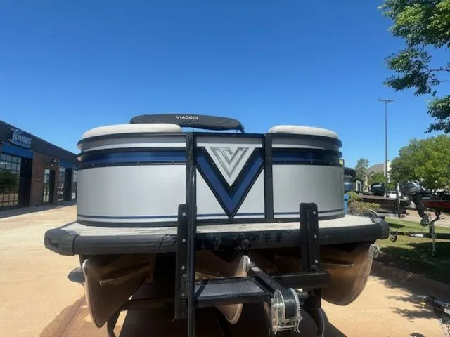 Slide: The Image of Viaggio By Misty Harbor Lago Q L22Q 2023 - 3