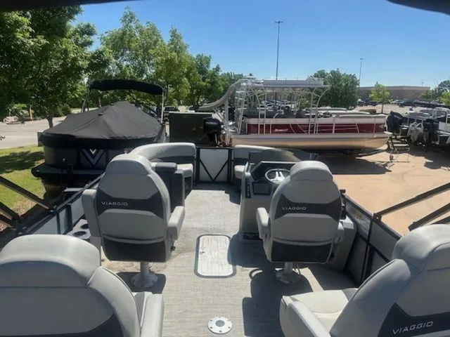 Slide: The Image of Viaggio By Misty Harbor Lago Q L22Q 2023 - 8