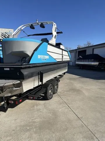 Slide: The Image of Montara 25' SURF BOSS 2.0 CW 2023 - 2