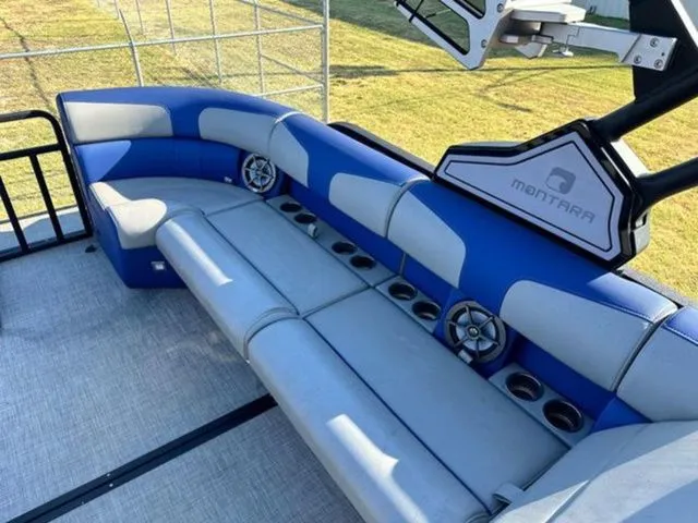 Slide: The Image of Montara 23' SURF BOSS 2.0 CW 2023 - 9