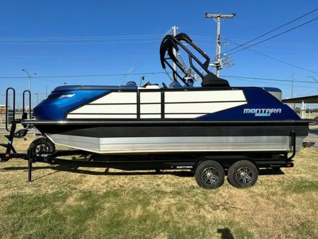 Slide: The Image of Montara 25' SURF BOSS 2.0 CW 2023 - 2
