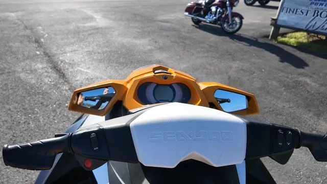 Slide: The Image of Sea-Doo GTI 2018 - 15